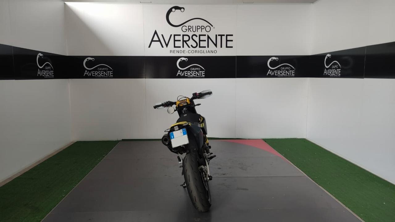 Husqvarna 701 Supermoto