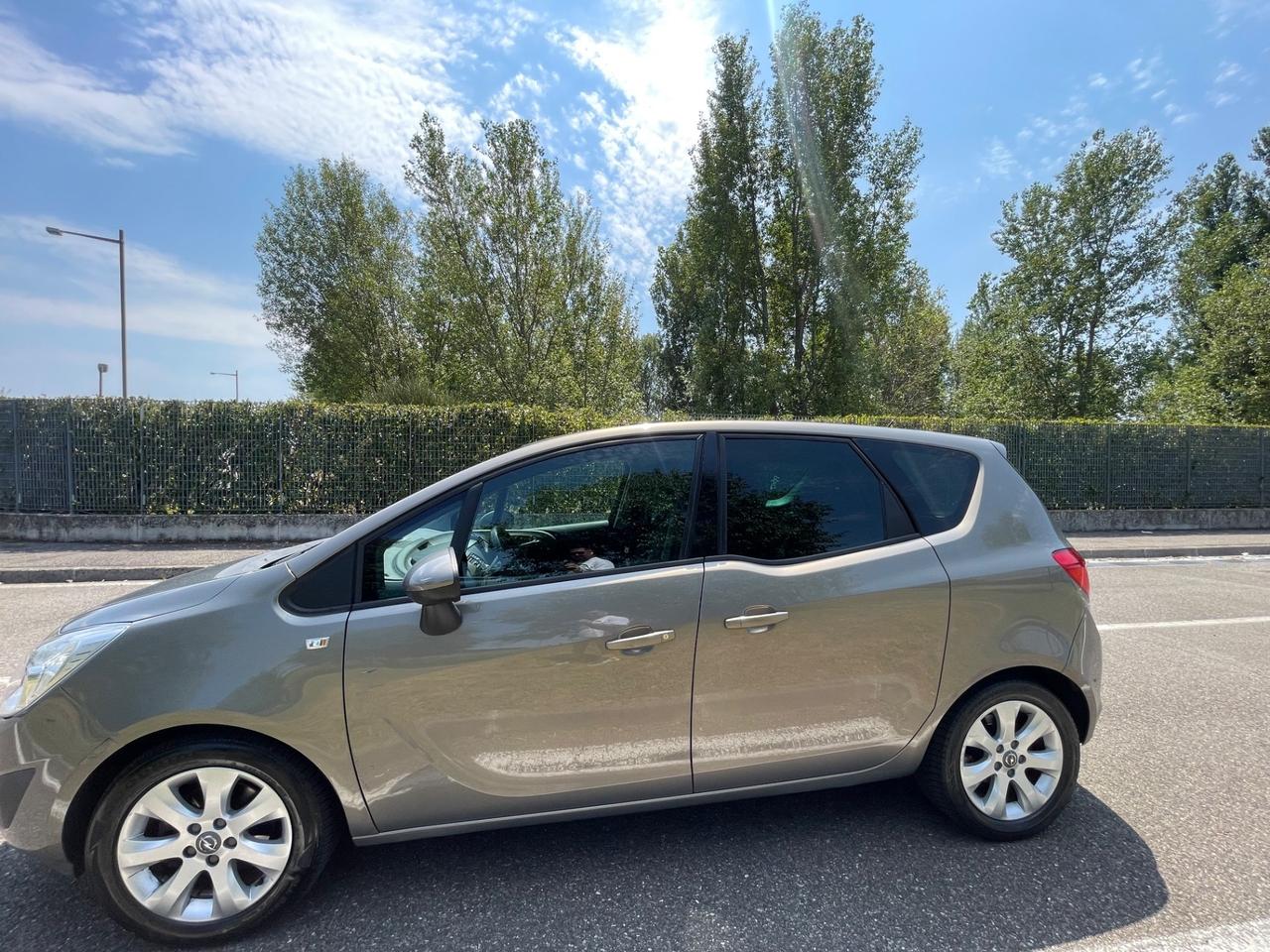 Opel Meriva 1.4 100CV Cosmo