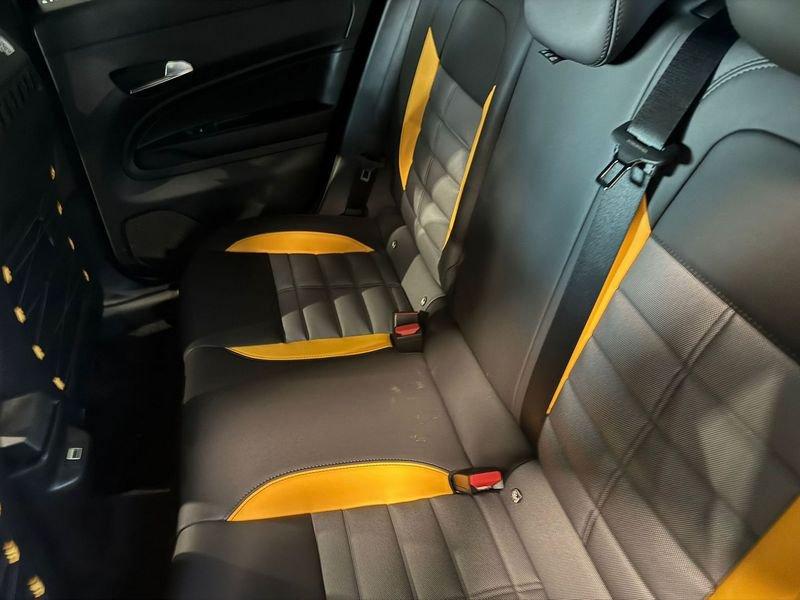 Jeep Avenger 1.2 turbo e-hybrid mhev The North Face 4xe 145cv edct6