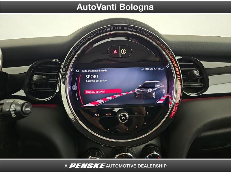 MINI Mini 5 porte Mini 5p 1.5 Cooper Essential auto