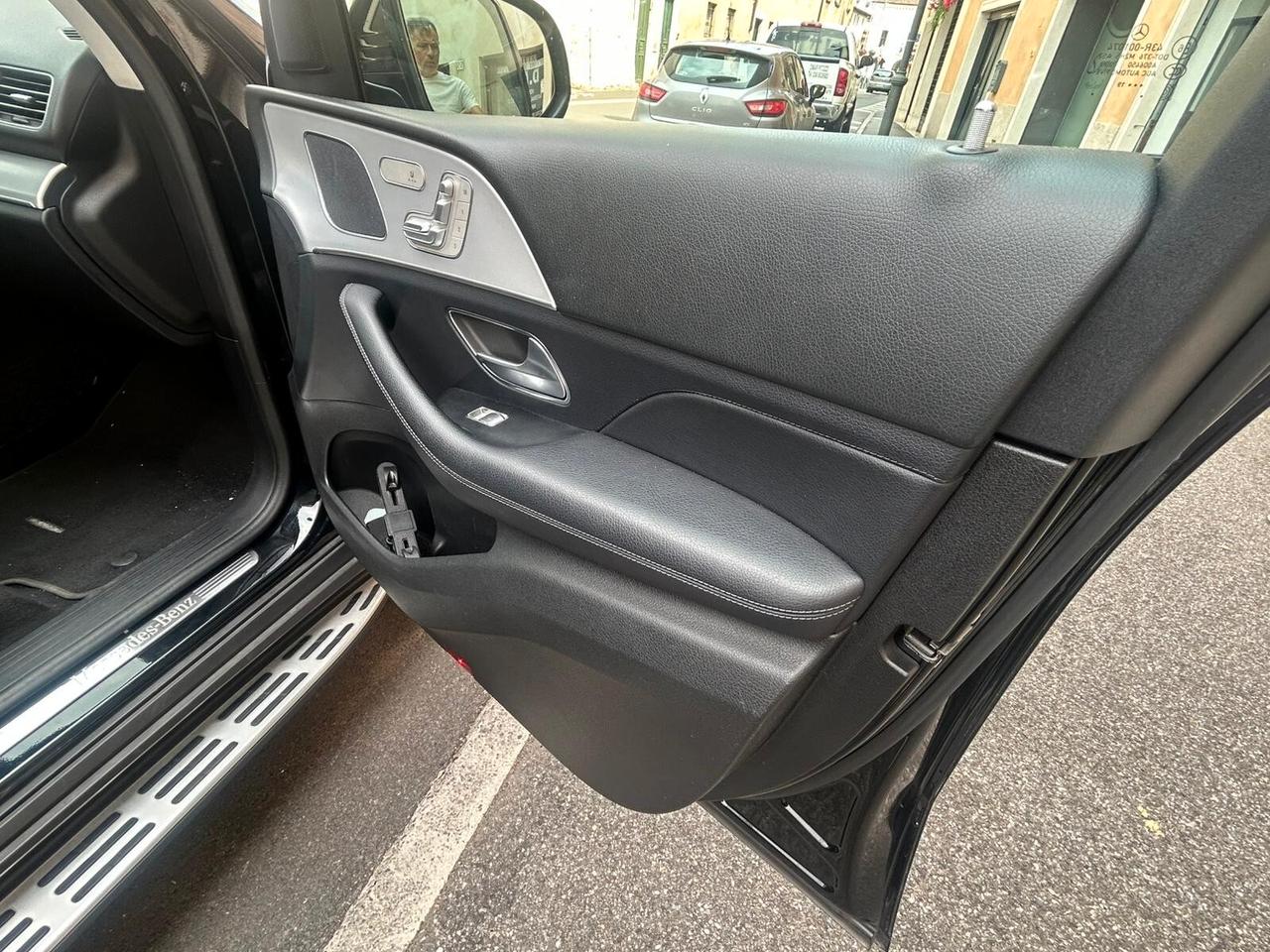 Mercedes-benz GLE 300 d 4matic auto