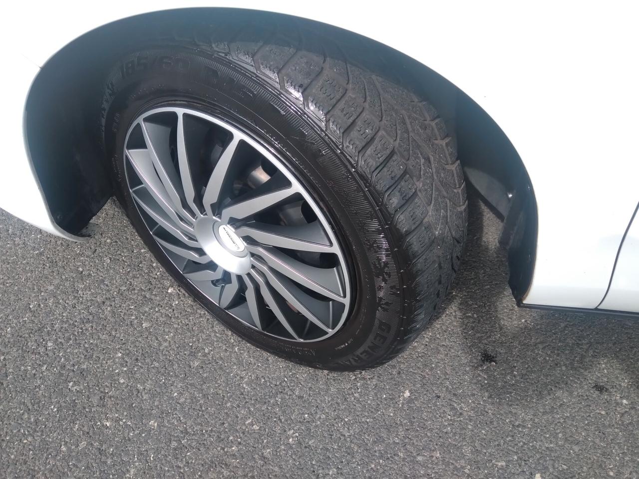 Ford B-Max 1.4 90 CV GPL Titanium x neopatentati