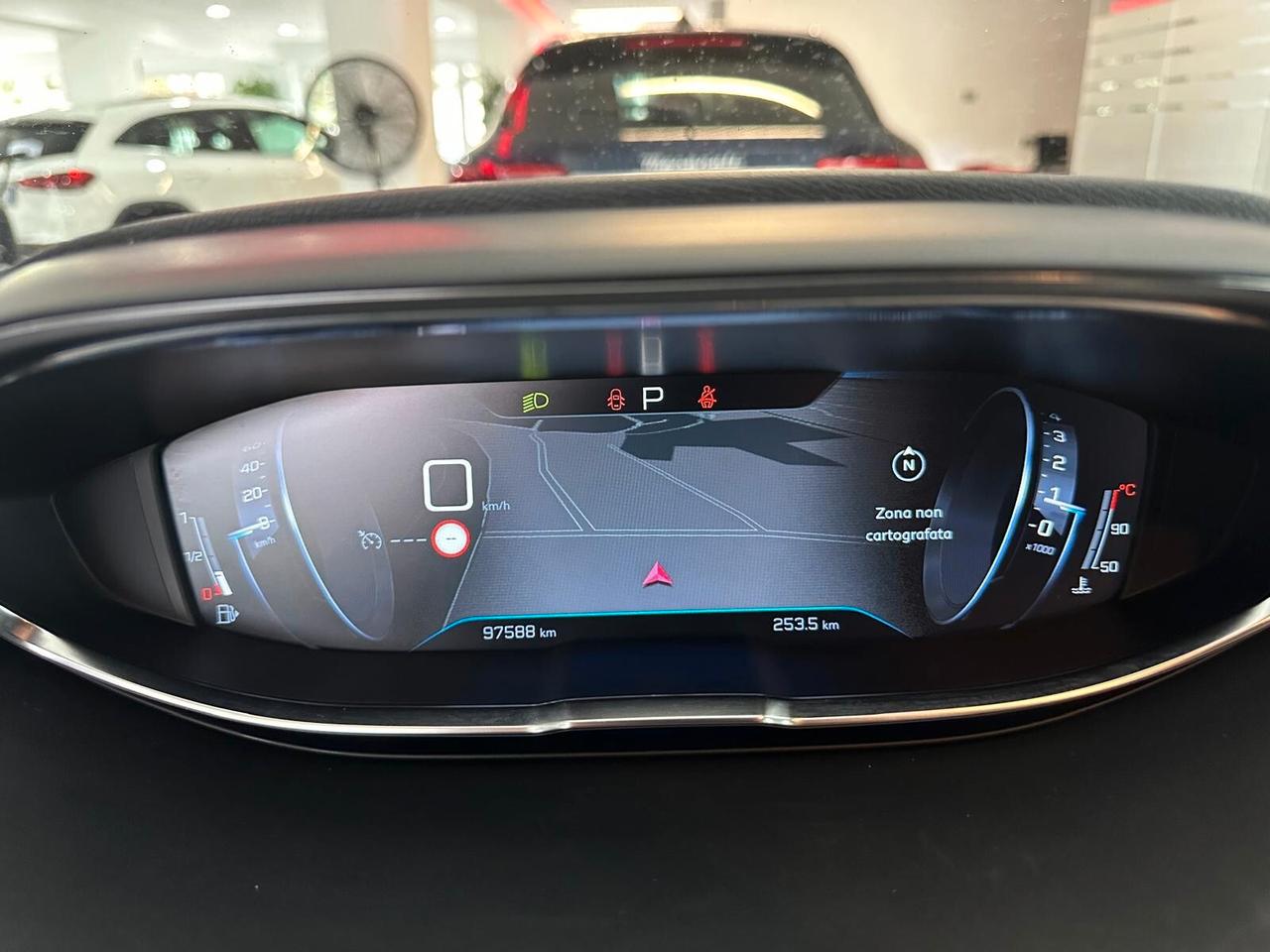 Peugeot 3008 BlueHDi 130 S&S