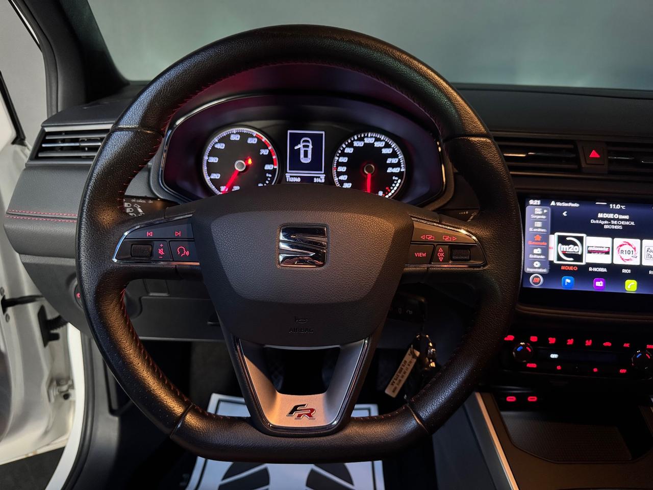 Seat Arona 1.0 TGI FR TELECAMERA POSTERIORE NEOPATENTAT