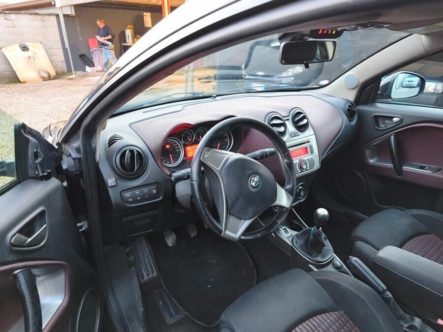 Alfa Romeo MiTo 1.4 T 120 CV GPL Distinctive Sport Pack