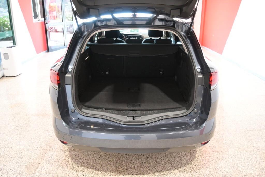 RENAULT MEGANE SPORTER 1.5 BLUE DCI 115CV EDC EQUILIBRE ( FARI LED - COCKPIT - CRUISE - CLIMA BIZONA - NAVI - MIRROR - PDC )