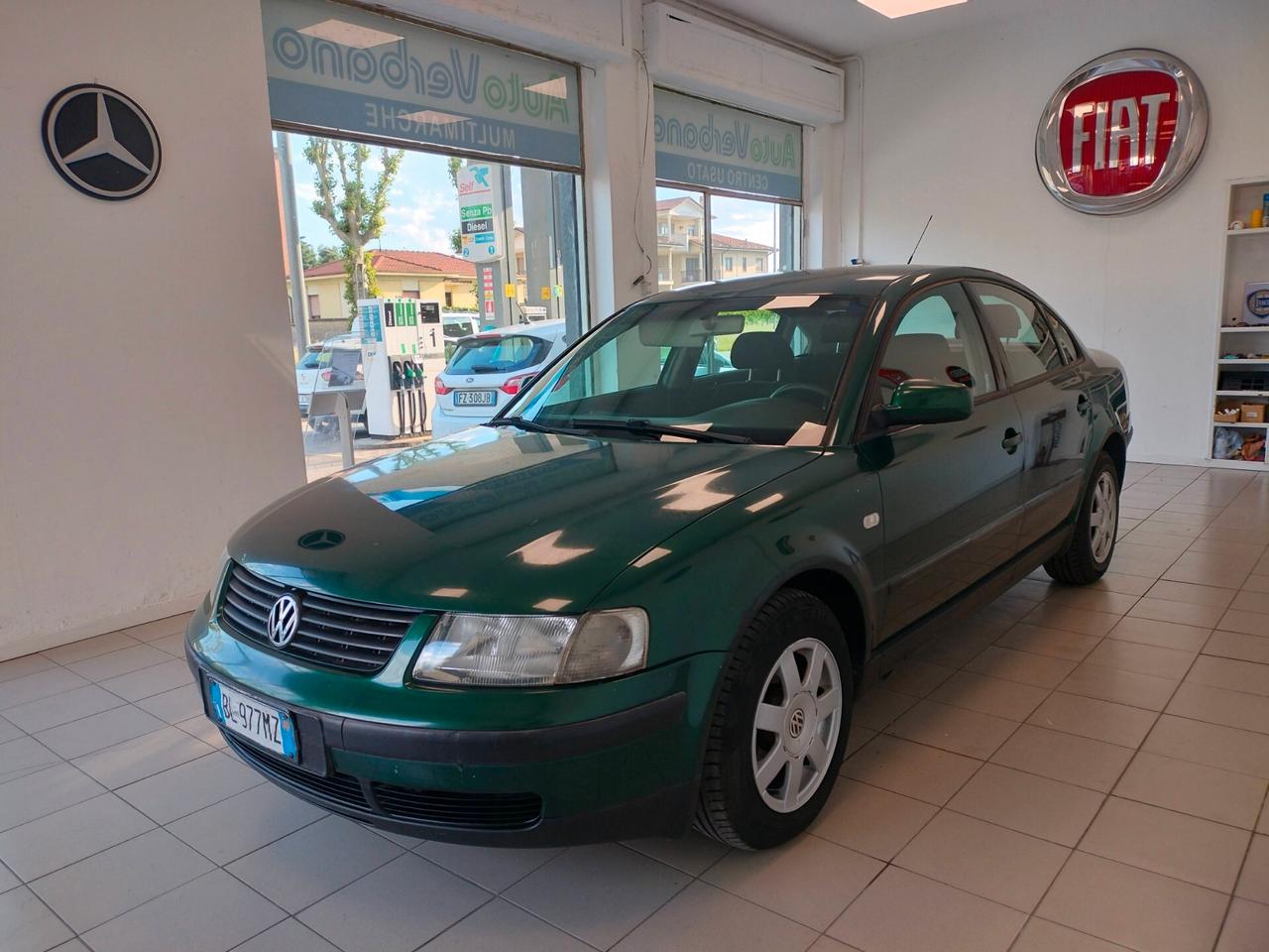 Volkswagen Passat 1.8 T 20V cat Highline
