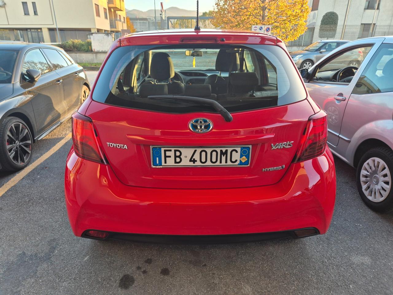 Toyota Yaris 1.5 Hybrid 5 porte Cool POCHISSIMI KM !!!!!!!!!!