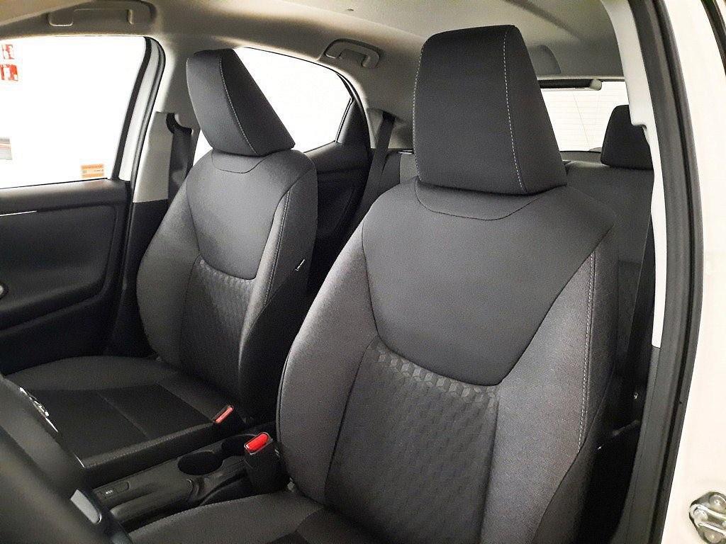 Toyota Yaris Hybrid Active 1.5 (92 cv)