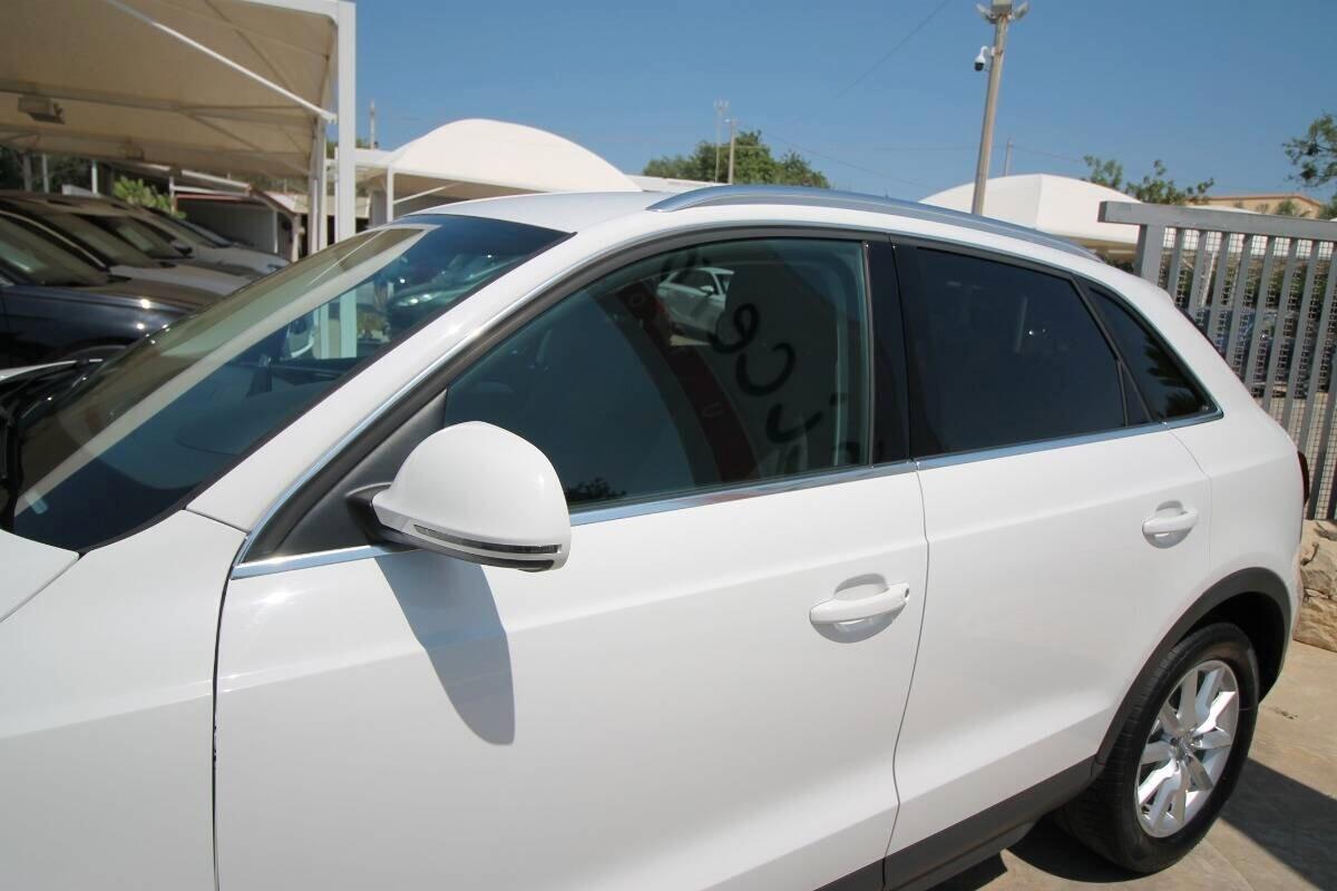 Audi Q3 2.0 TDI 120 CV Business|12.2015