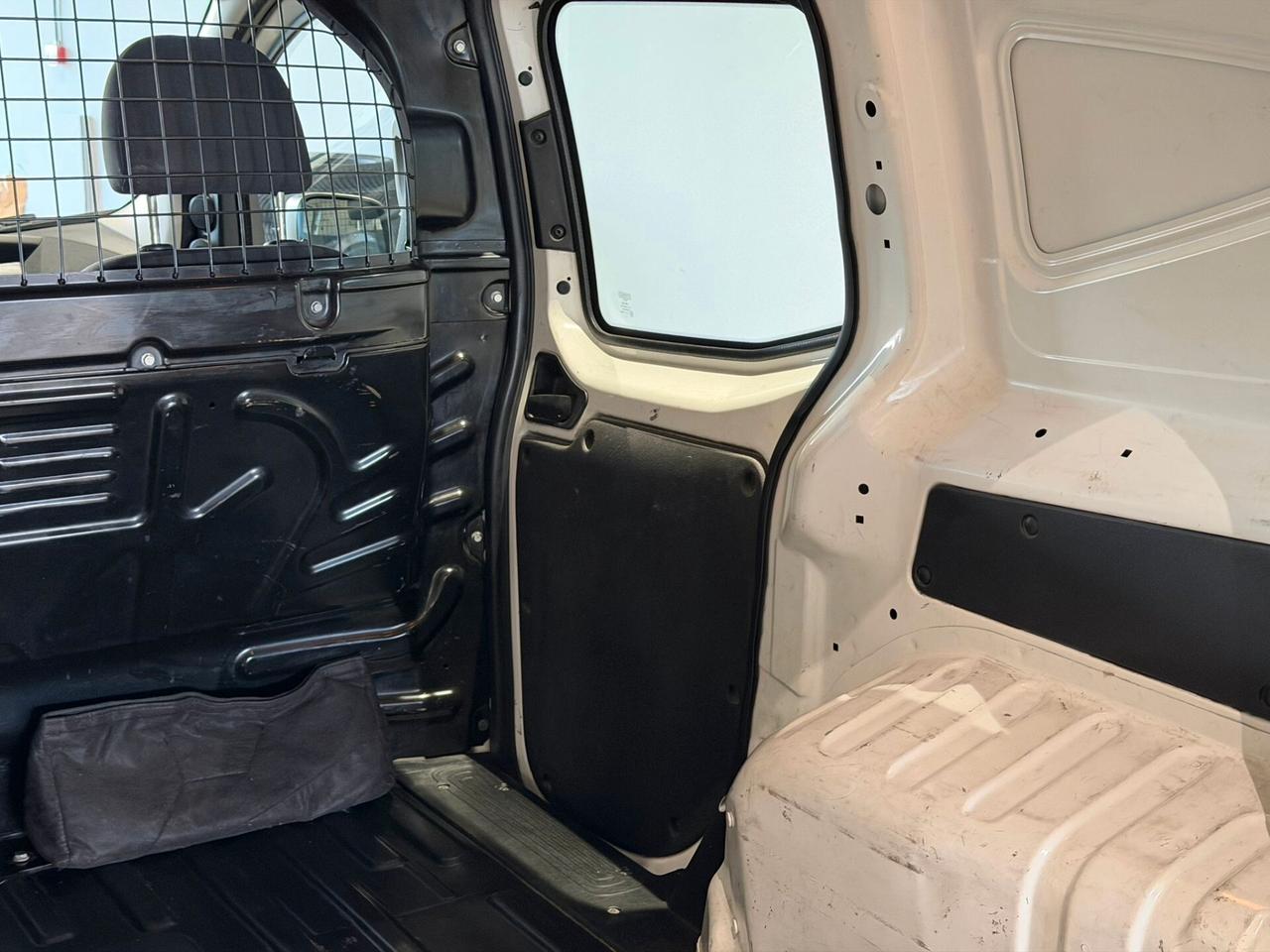 Fiat Fiorino 1.3 MJT 95CV Cargo SX