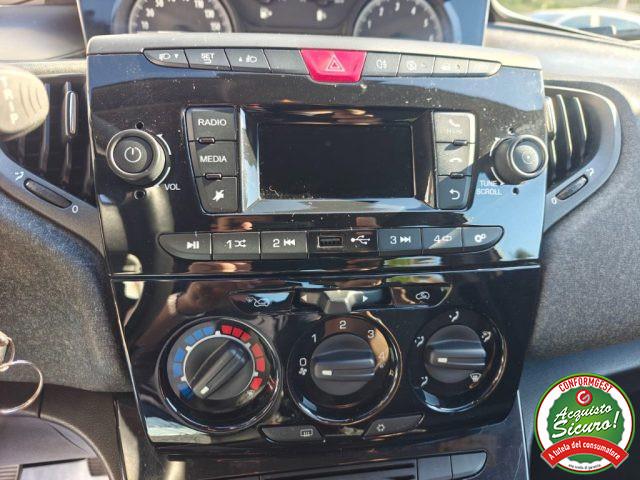 LANCIA Ypsilon 1.0 FireFly 5 porte S&S Hybrid Ecochic Gold