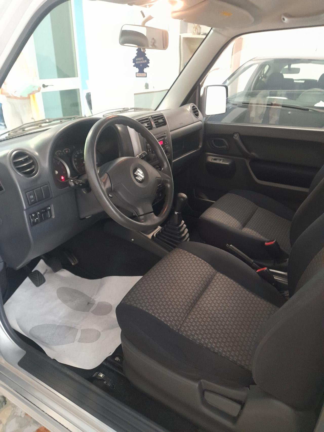 Suzuki Jimny 1.3i 16V cat 4WD Special