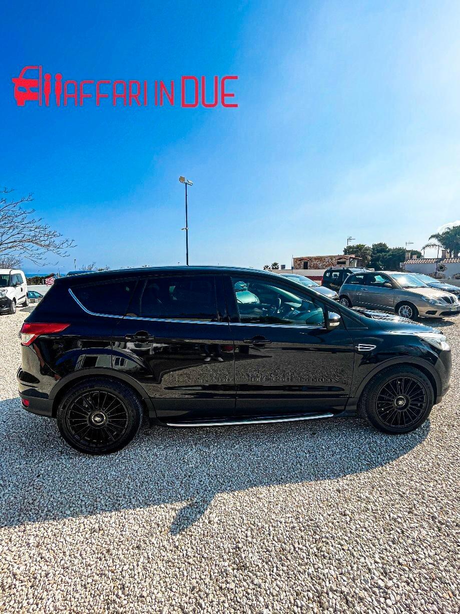 Ford Kuga 2.0 TDCI 150 CV S&S 4WD Powershift Titanium