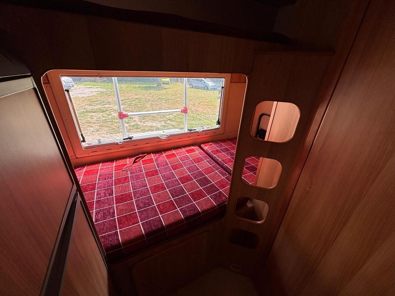 Arca America 407 camper