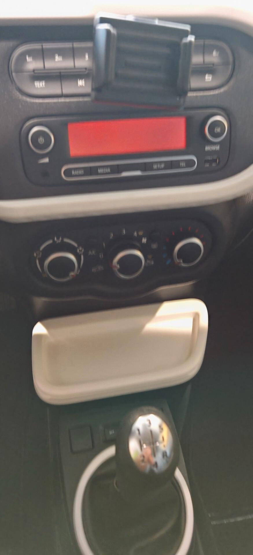 Renault Twingo 1.0 SCe Live