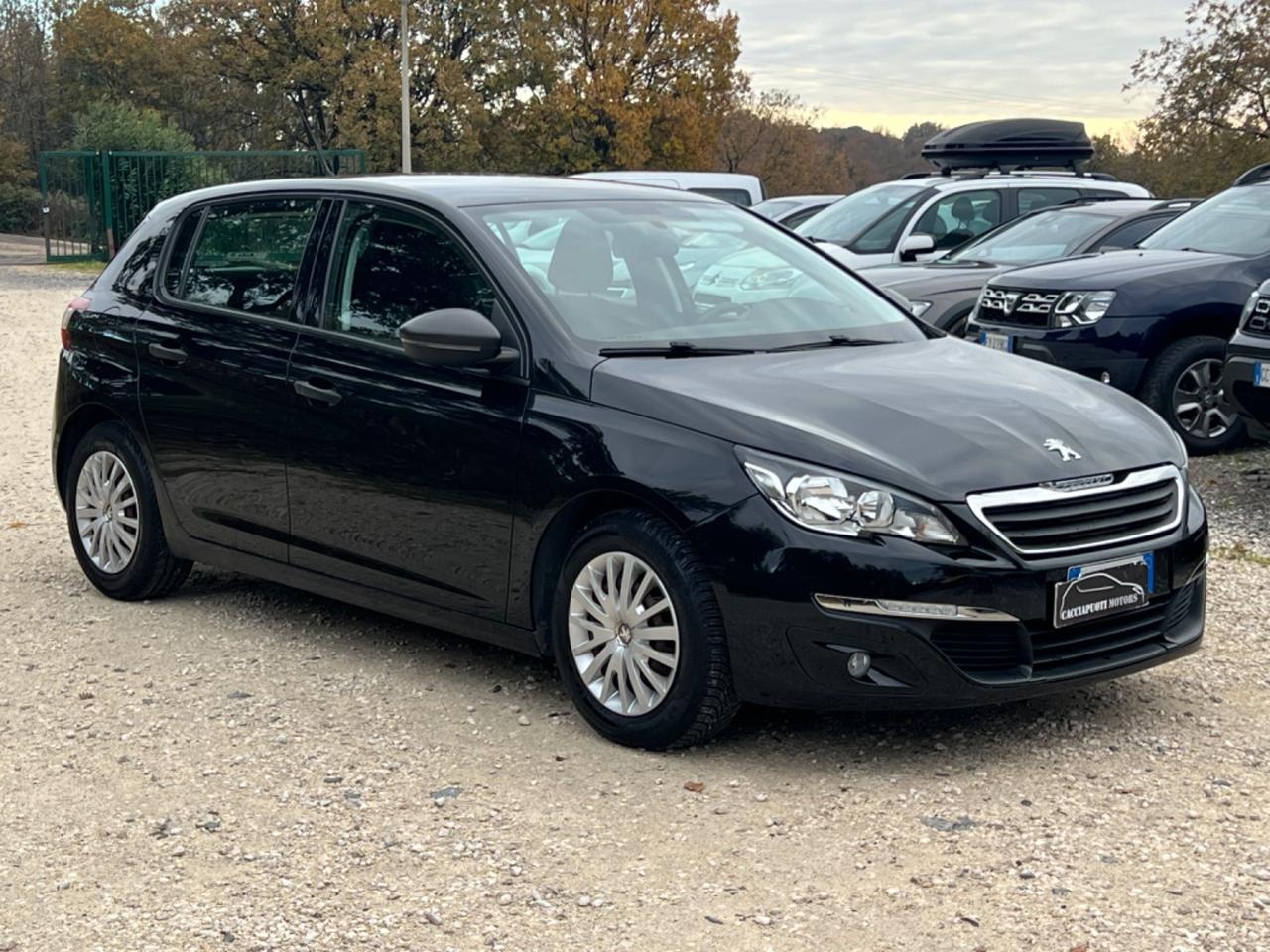 Peugeot 308 1.2 Benzina Access NEOPATENTATI PERMUTE RATE GARANZIA