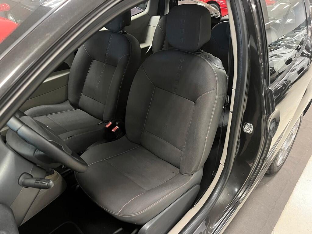 Renault Twingo 1.2 16V TCE GT