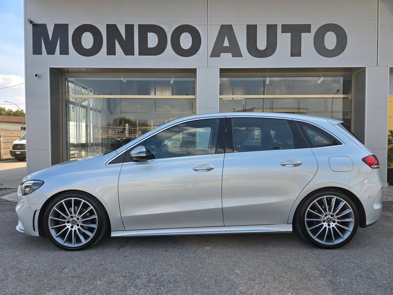 Mercedes B 180 d Aut. Premium Amg Line AMBIENTE LIGHT