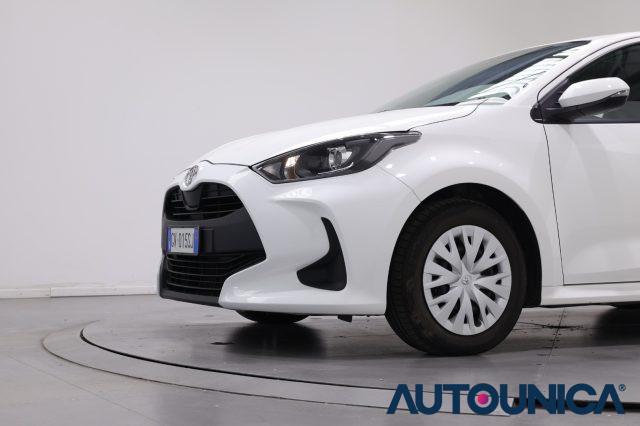 TOYOTA Yaris 1.5 130 HYBRID 5 PORTE ACTIVE NEOPATENTATI