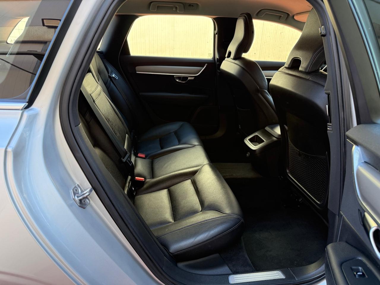 Volvo V90 B4 (d) AWD Geartronic Momentum Business Pro