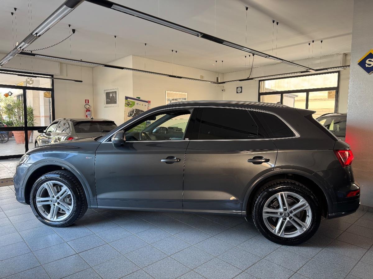 AUDI Q5 40 TDI 190CV Quattro S-tronic S-LINE VIRTUAL/ MATRIX/ MEMORIE