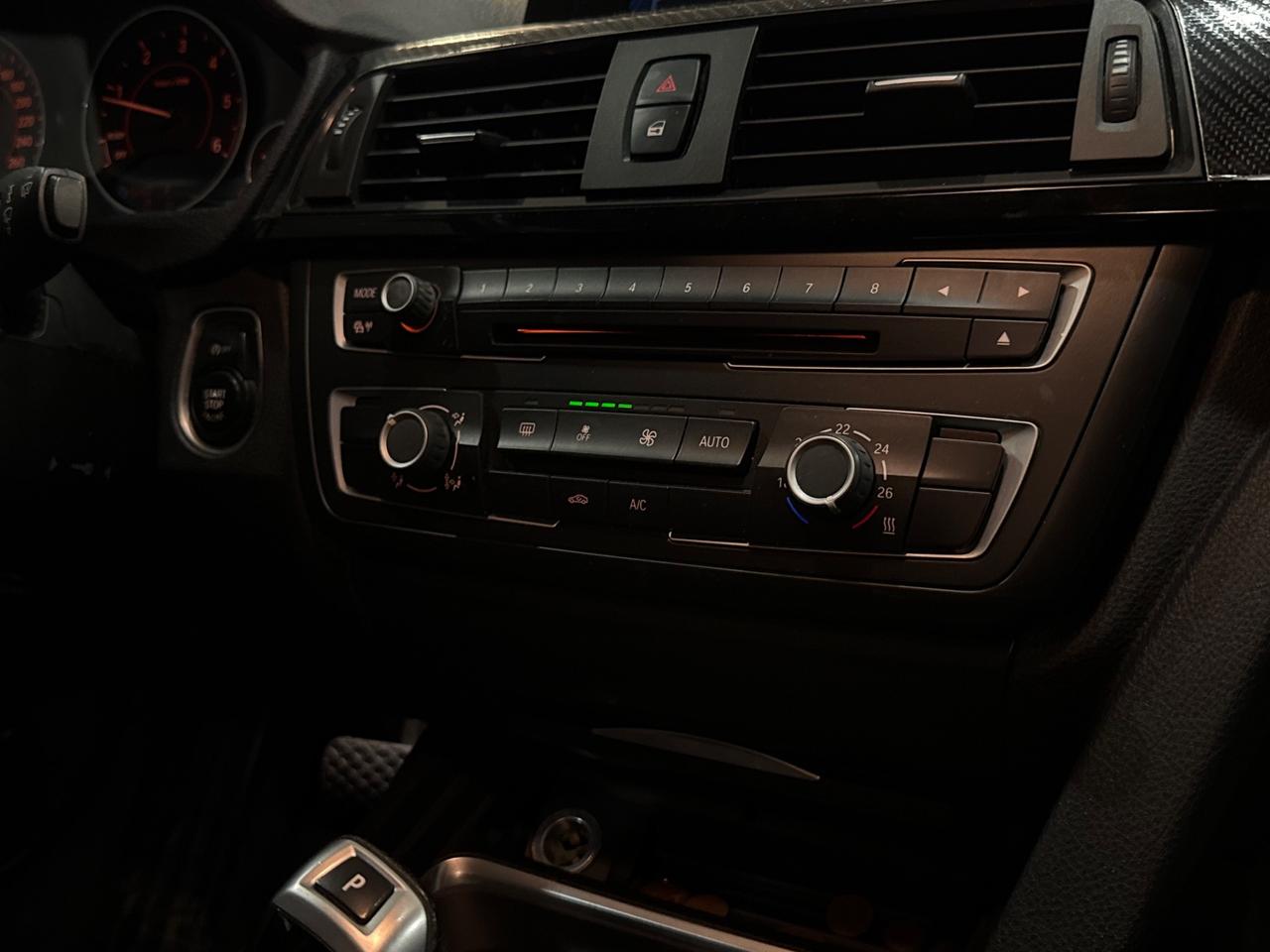 Bmw 318d SPORT AUTOMATICO NEOPATENTATI