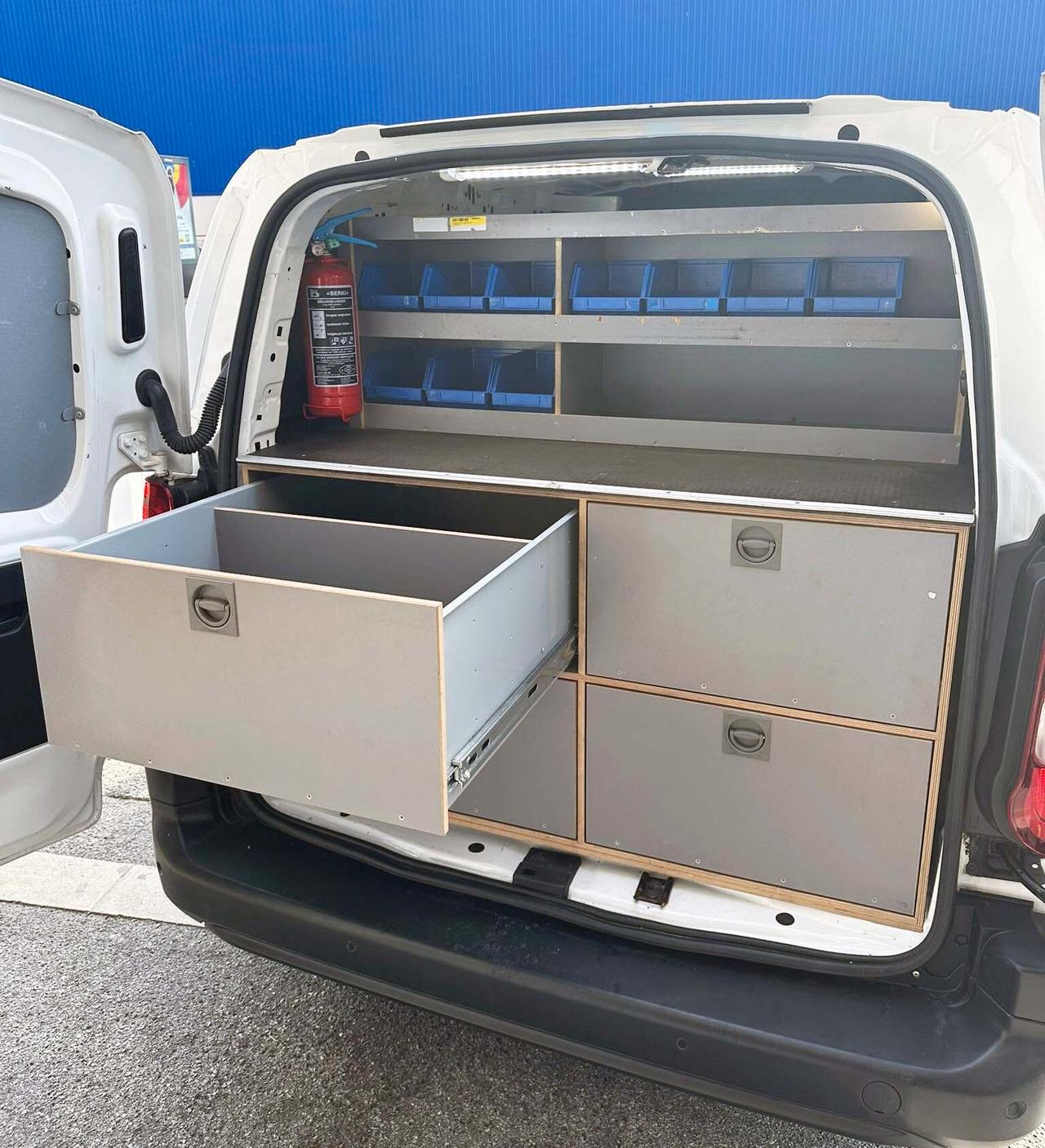 Opel Combo Cargo Lungo L2H1 1.5D 75KW S/S EDITION 2.4 T