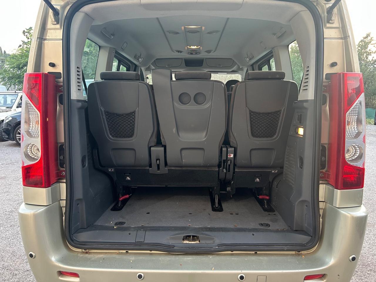 Citroen Jumpy 2.0 HDi/120 9 Posti Gancio Traino