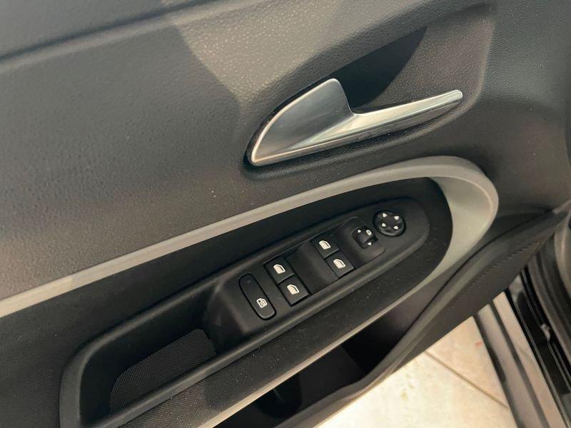 Jeep Avenger 1.2 Turbo Longitude