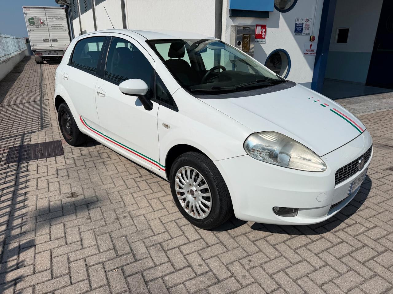 Fiat Grande Punto 1.4 5 porte Dynamic Natural Power