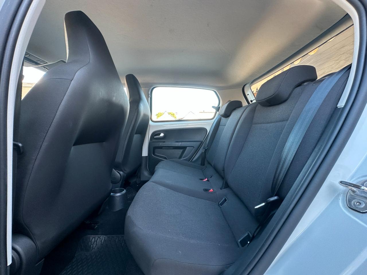 VOLKSWAGEN up! 1.0 5 porte EVO move up! BMT