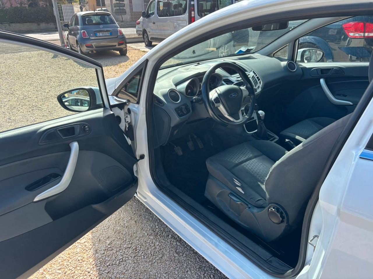 Ford Fiesta 1.2 82CV Titanium