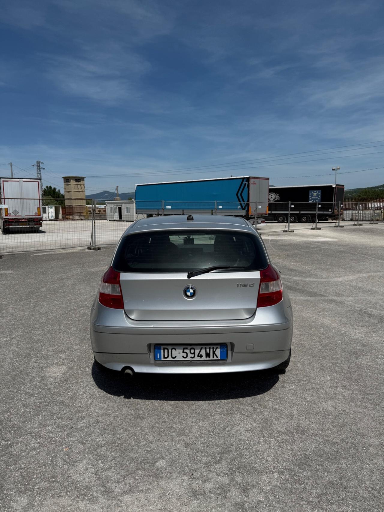 Bmw 118 118d cat 5 porte Eletta