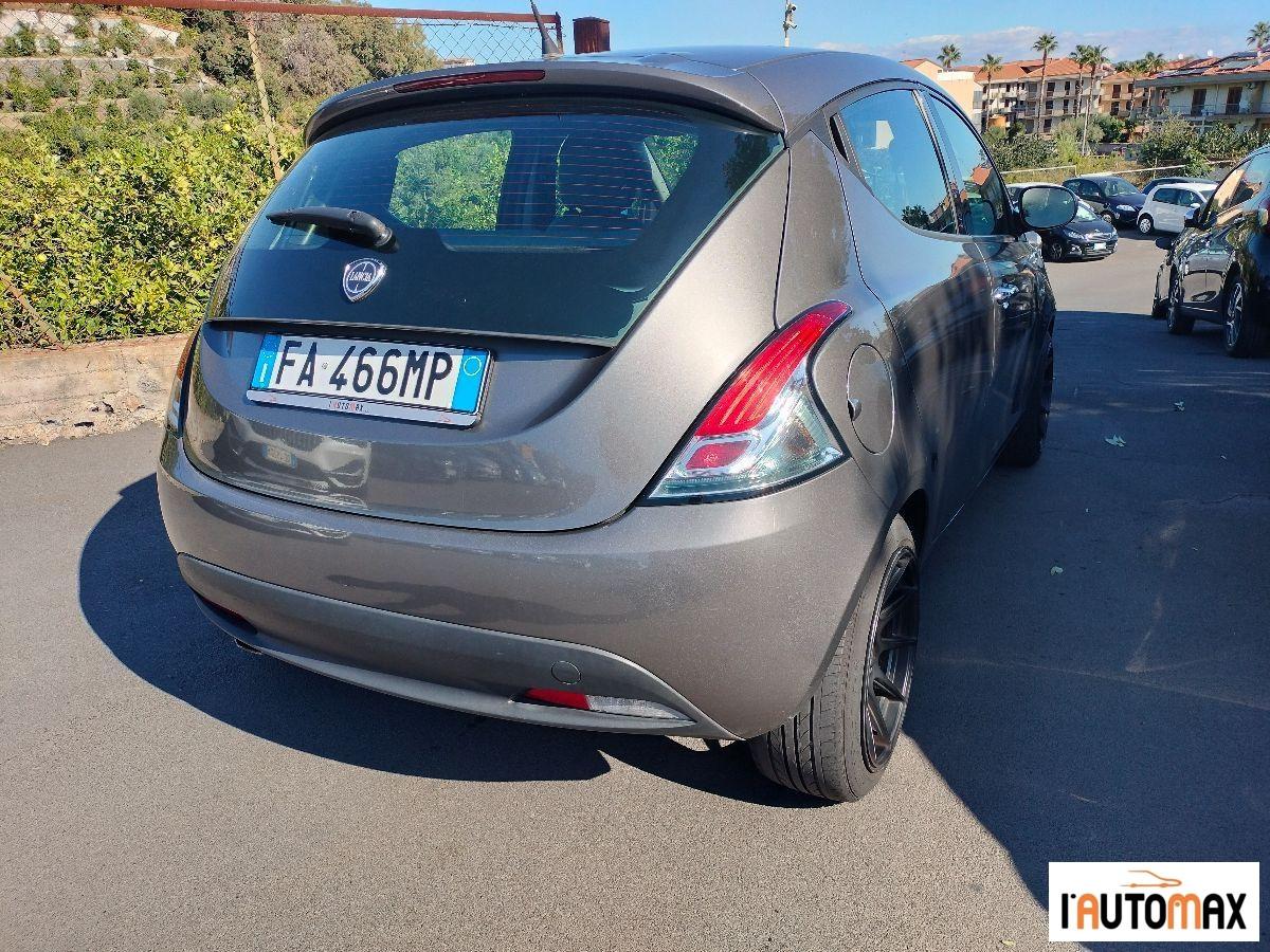 LANCIA - Ypsilon 1.2 8v Elefantino 69cv