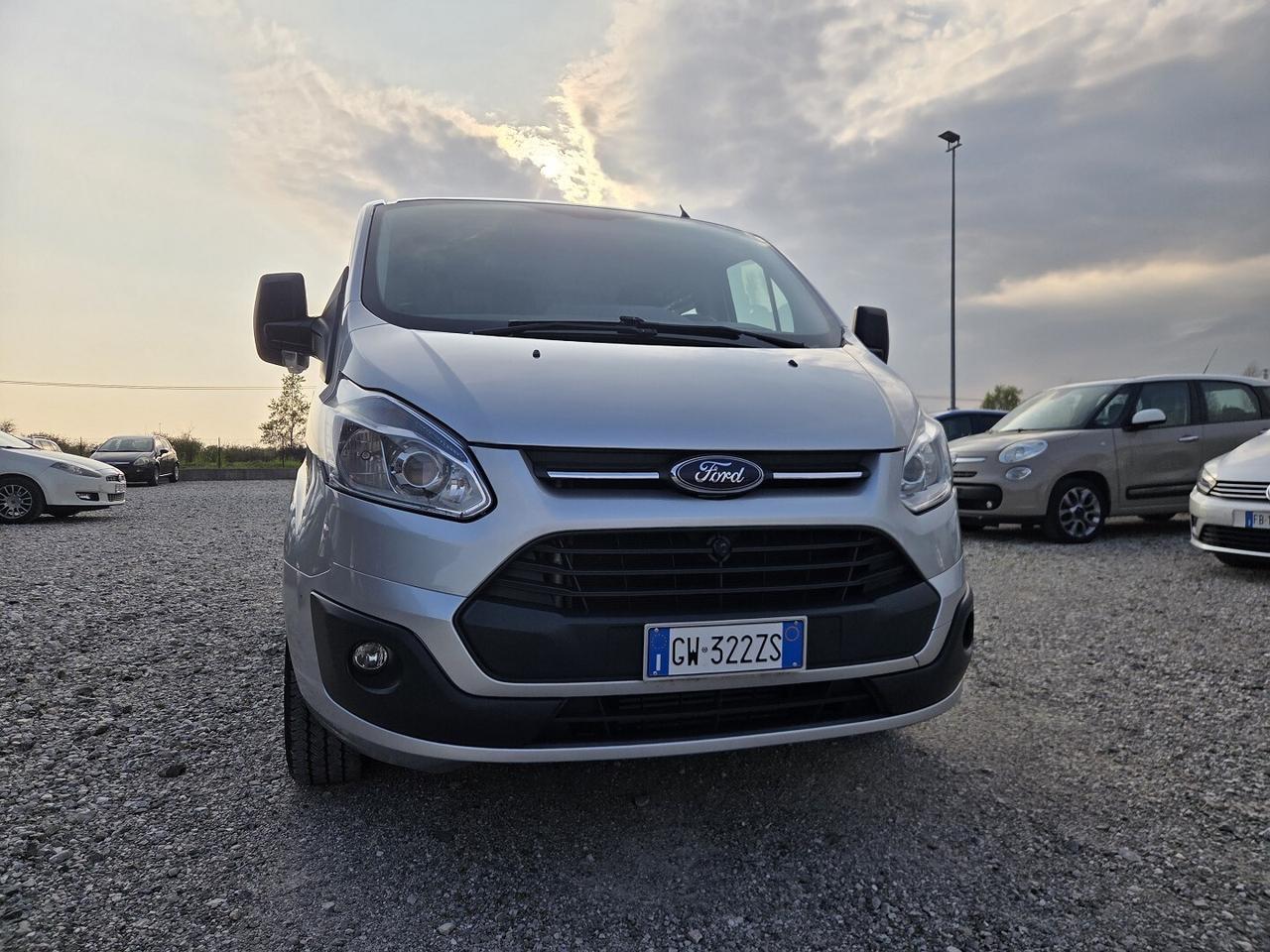 FORD TRANSIT CUSTOM 2.2 DIESEL 125CV