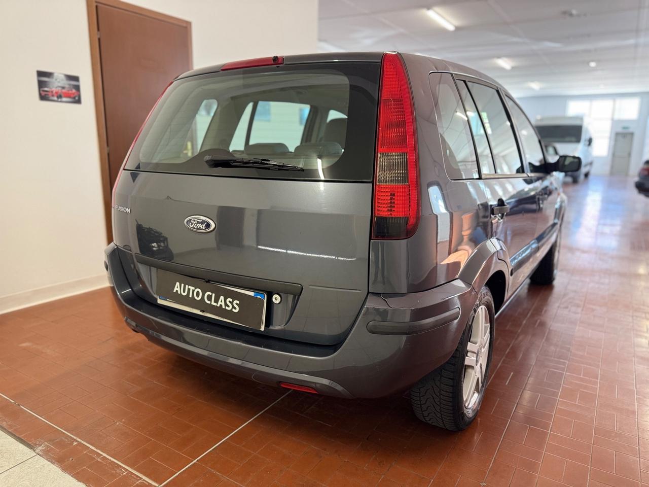 Ford Fusion 1.6 16V 5p. 74kw perfetta