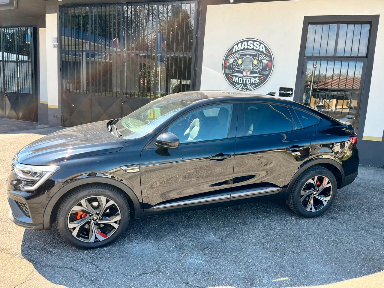 Renault Arkana Hybrid E-Tech 145 CV R.S. Line