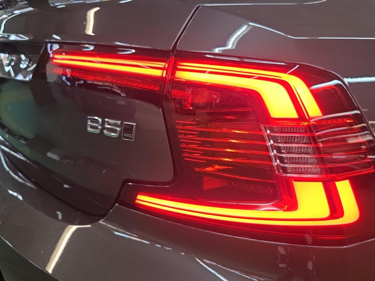 Volvo S90 B5 (d) AWD Geartronic R-design