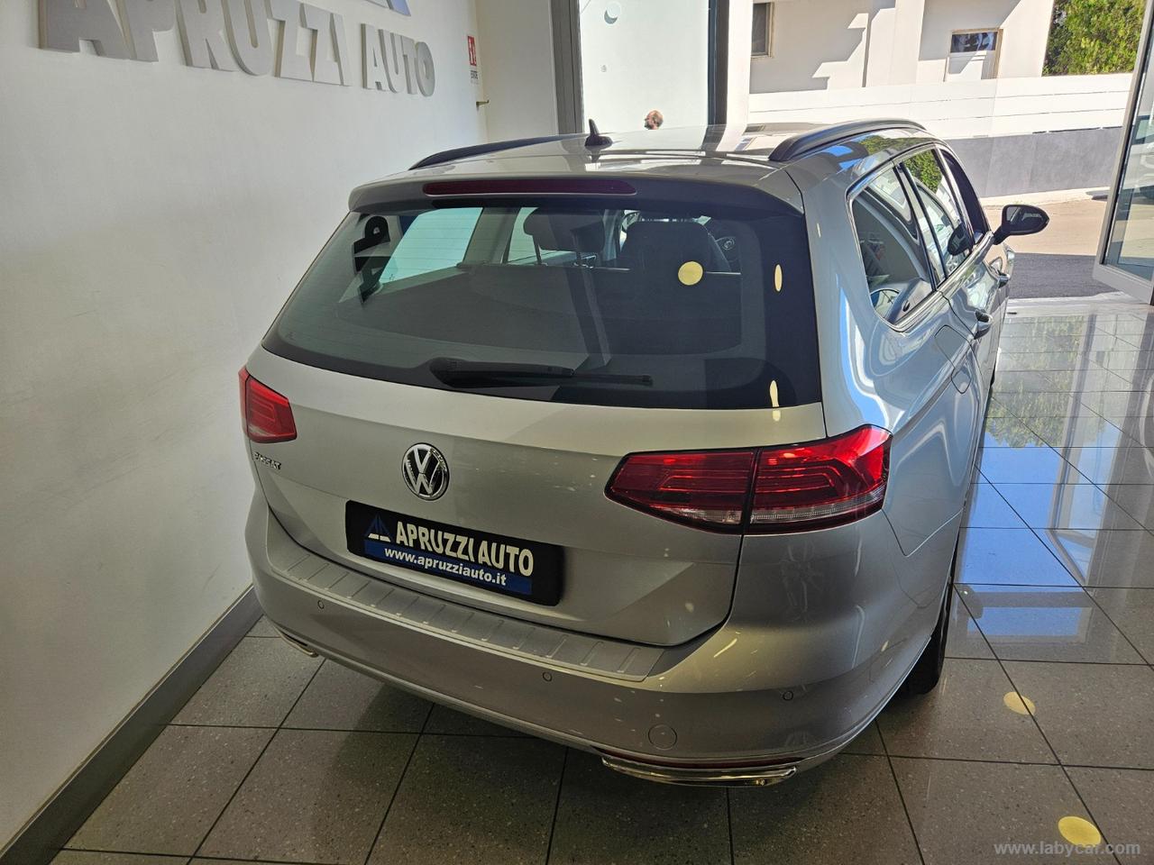 VOLKSWAGEN Passat Var. 1.6 TDI DSG EVO Business BMT