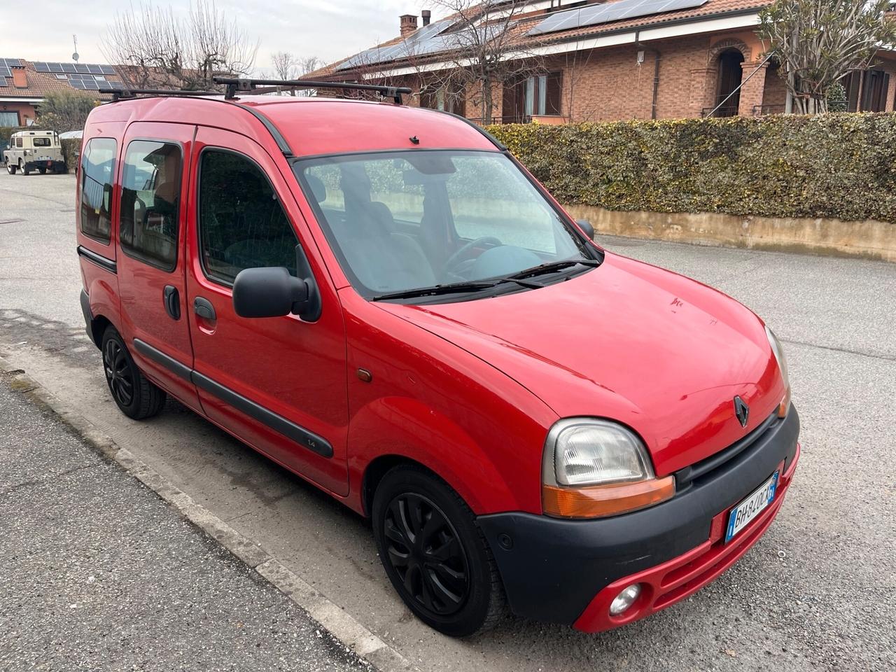 Renault Kangoo 1.4 cat RXE MOTORE SOSTITUITO