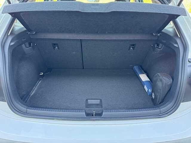 Volkswagen Polo 6ª serie 1.0TSI 95CV Life - NEOPATENTATI -