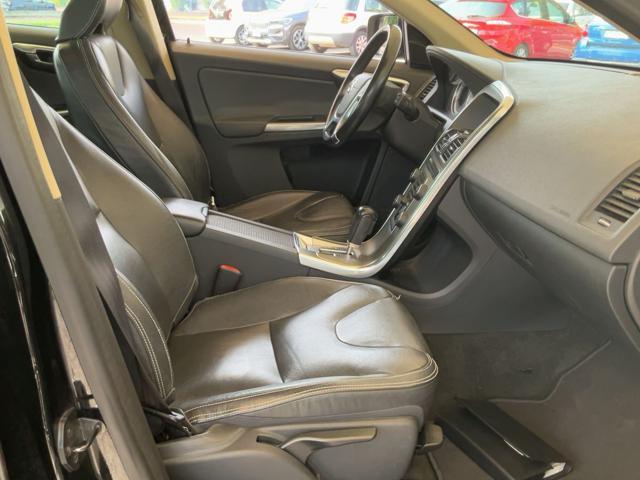 VOLVO XC60 D4 Geartronic Momentum
