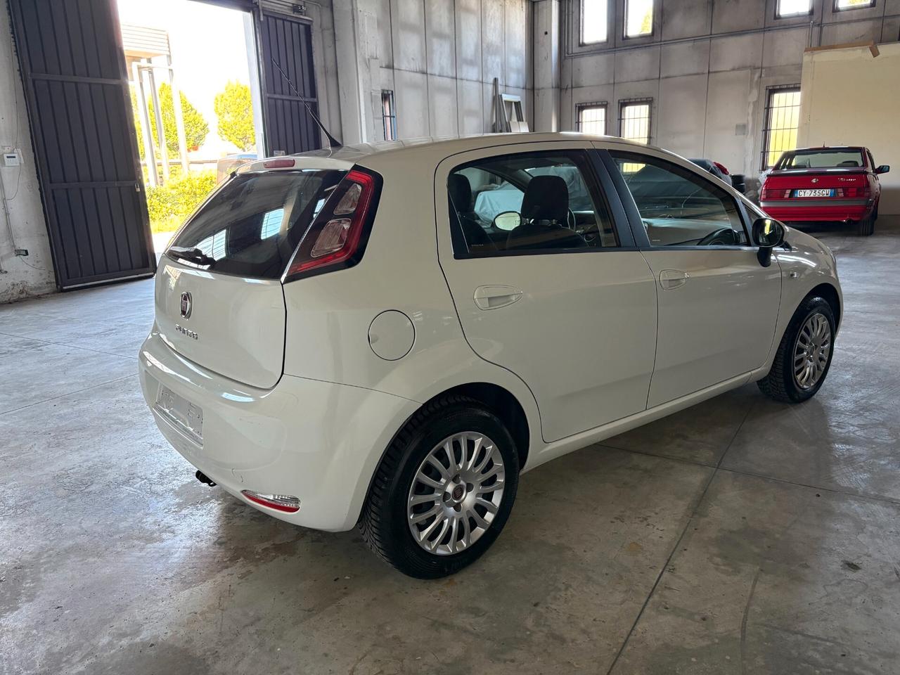 Fiat Punto 1.2 8V 5 porte 69Cv Gancio Traino