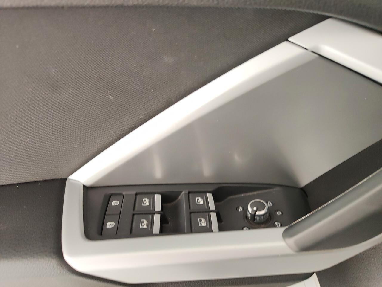 Audi Q3 35 TDI quattro Business