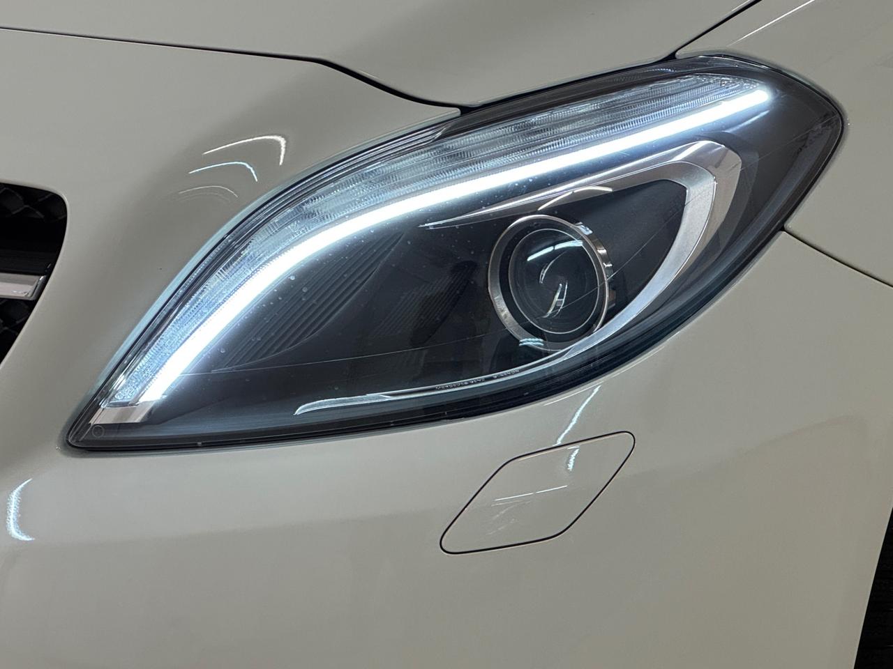 Mercedes-benz B 180 Premium Navi Camera Bluet Vetri Scuri Xeno Led Tagliandi MB