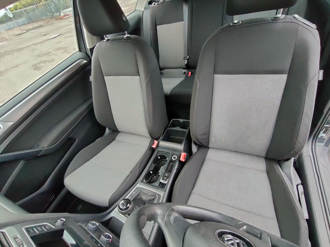 Volkswagen Golf 1.6 OFFERTA FINE ANNO