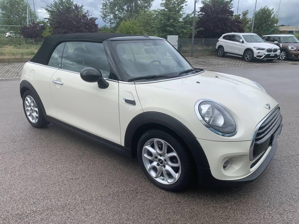 Mini Cooper D Cabrio 1.5 Cooper D Boost Auto