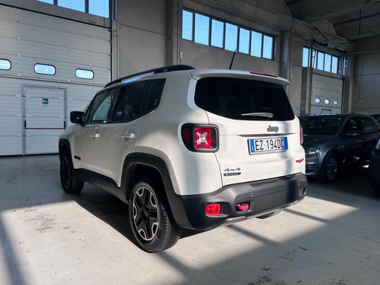 Jeep Renegade 2.0 Mjt 170CV 4WD Active Drive Low Trailhawk