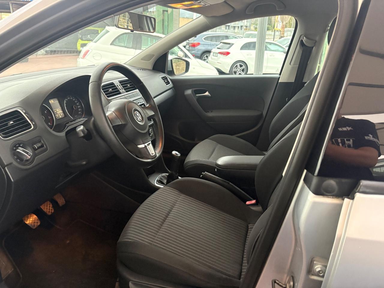 Volkswagen Polo 1.2 benzina neopatentati